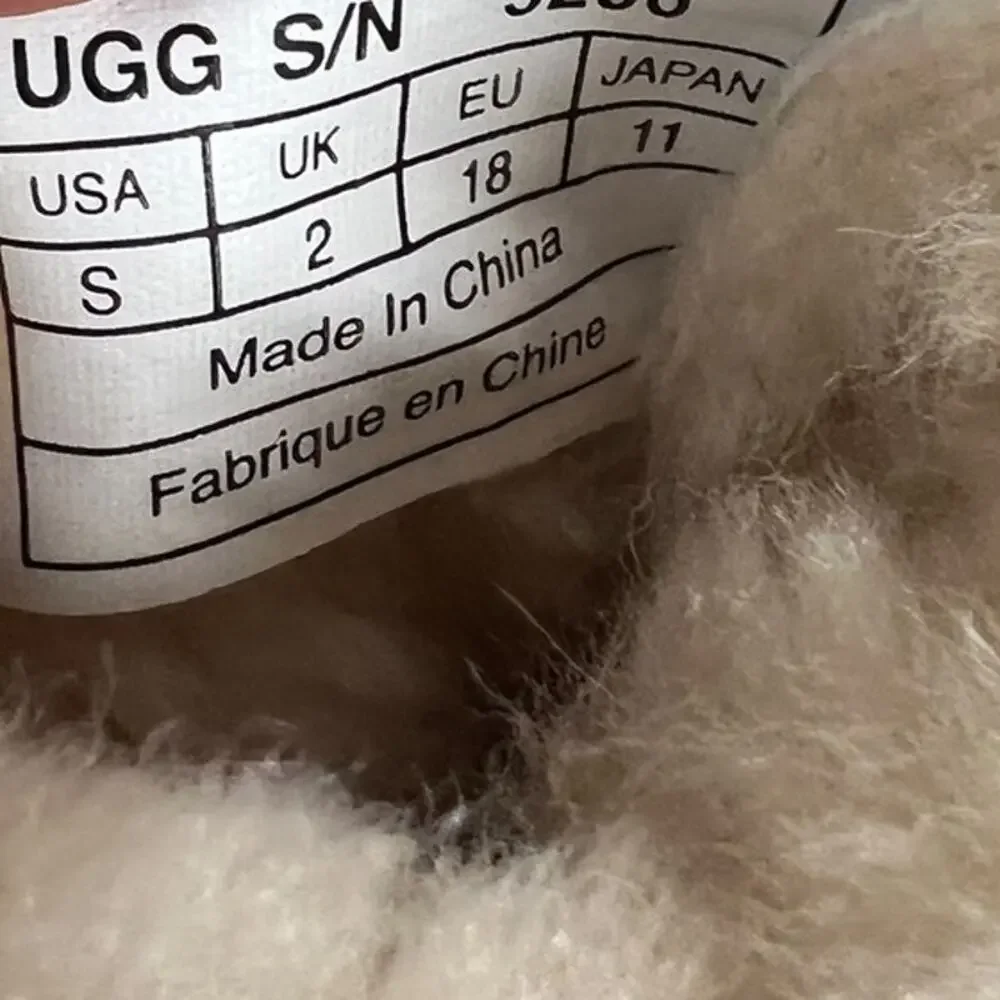 BABY UGG Sz Small Suede Cozy Winter Boo Boots 5206 Small